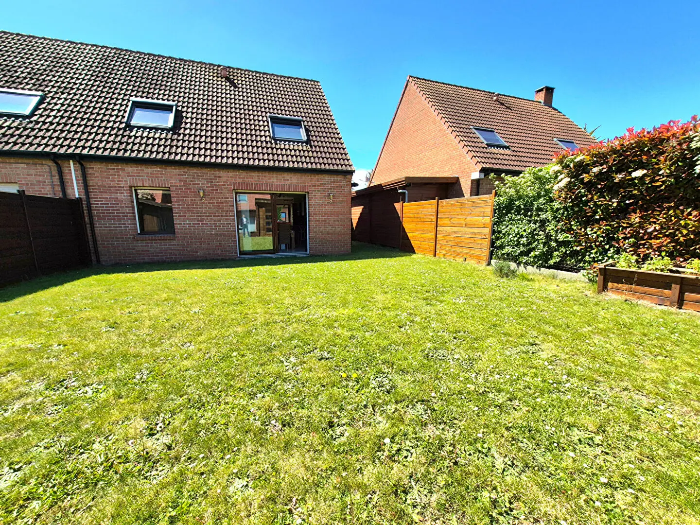 Photo 1 Maison 4 pièces 83.5m²