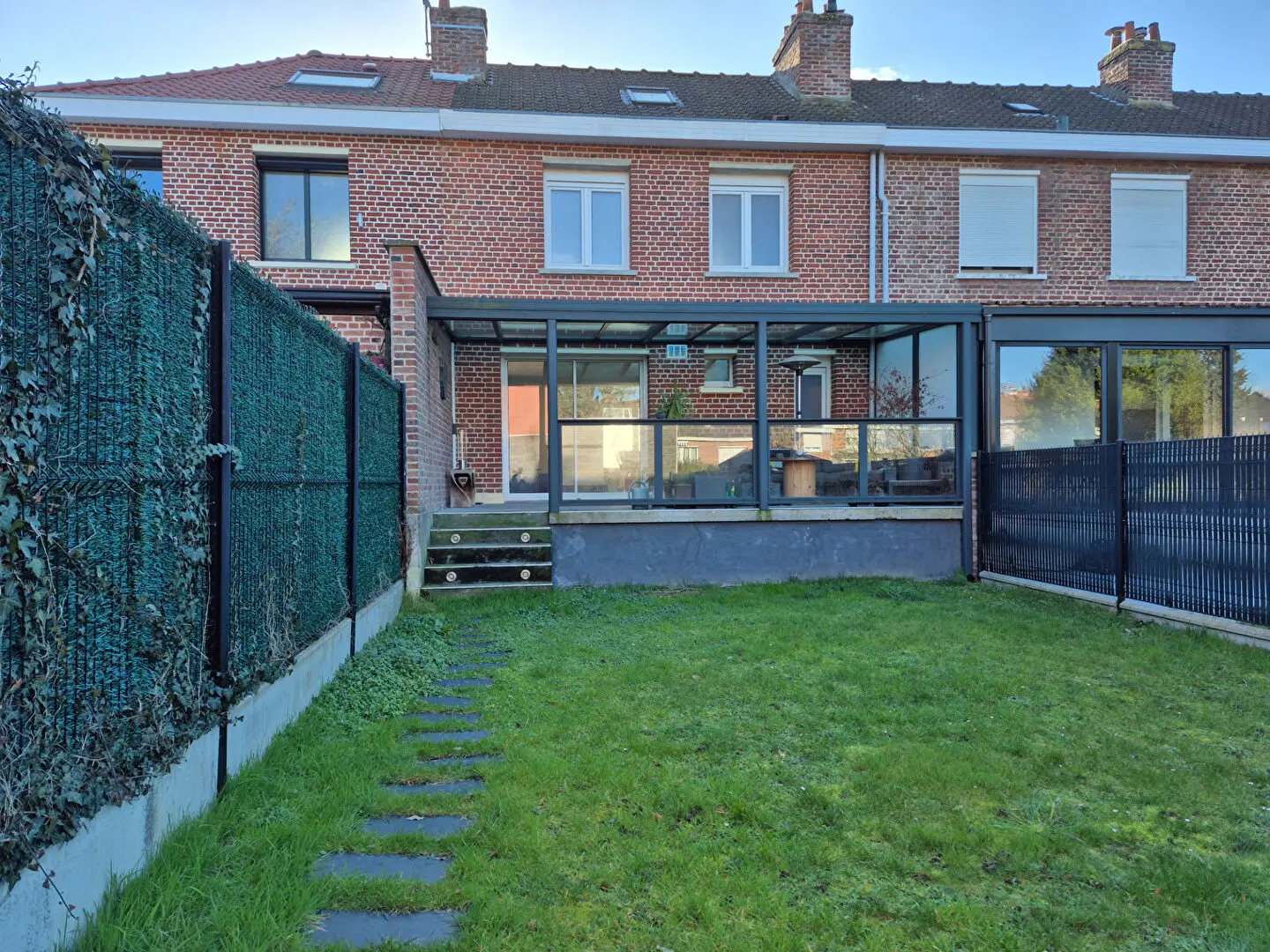 Photo 1 Maison 5 pièces 84m²