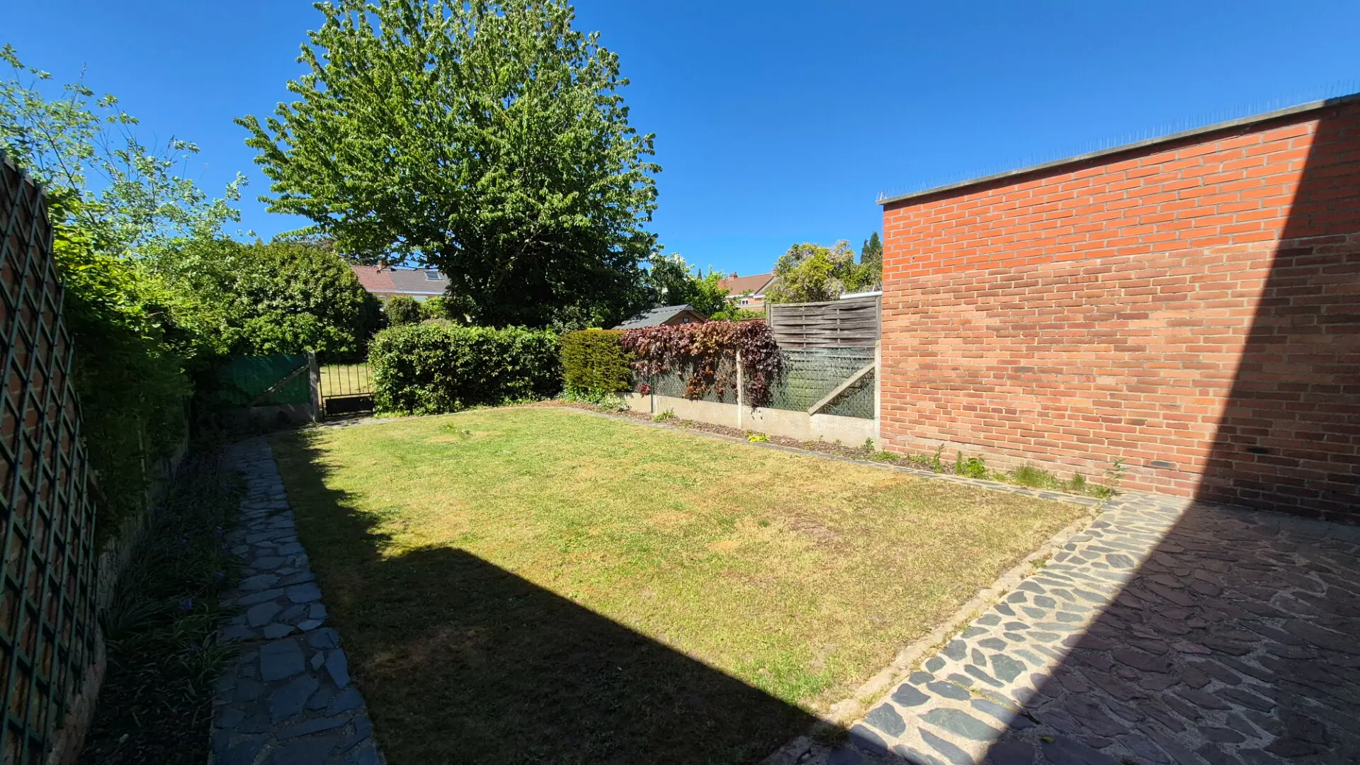 Photo 1 Maison 4 pièces 82m²