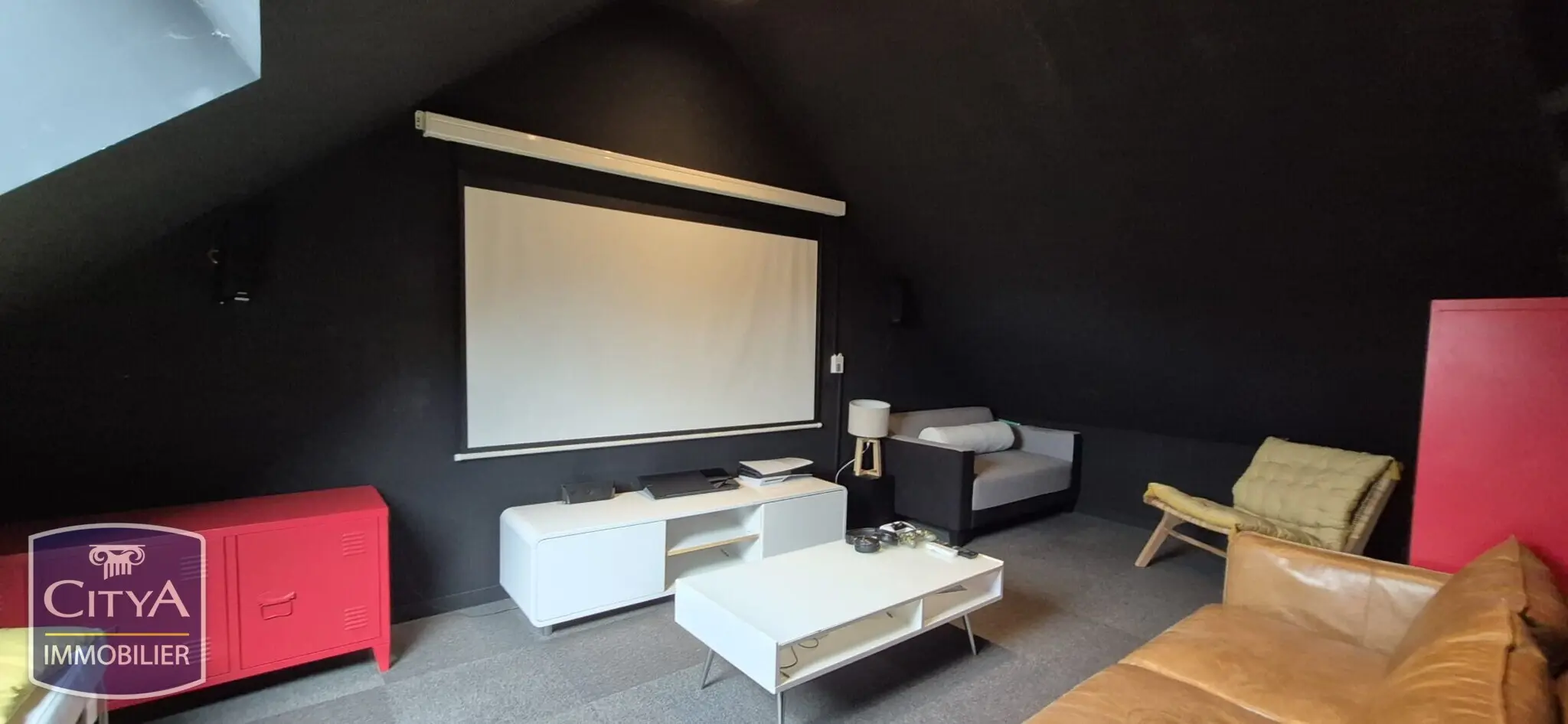 Photo 8 Maison 8 pièces 165m²