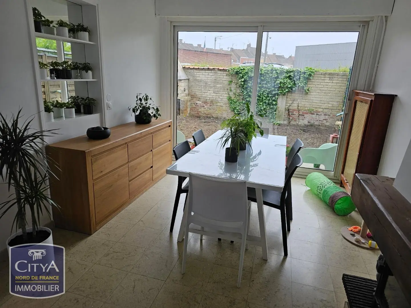 Photo 1 Maison 5 pièces 100.69m²