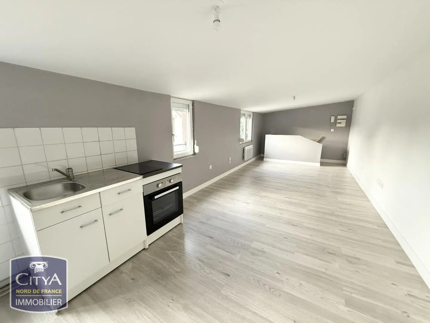 Photo 1 Appartement 1 pièce 28.81m²