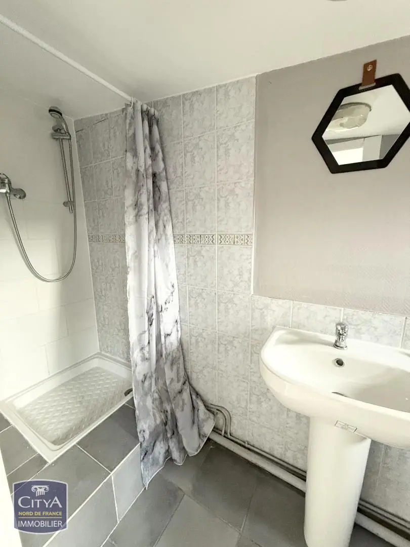Photo 3 Appartement 1 pièce 28.81m²