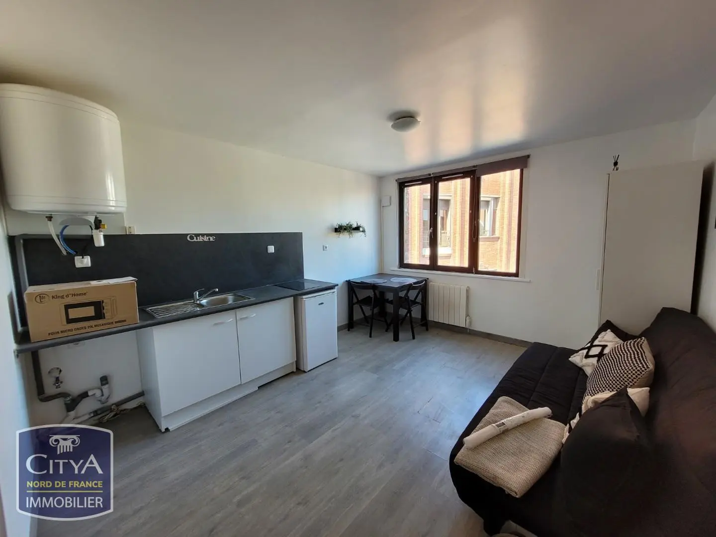 Photo 1 Appartement 1 pièce 17.22m²