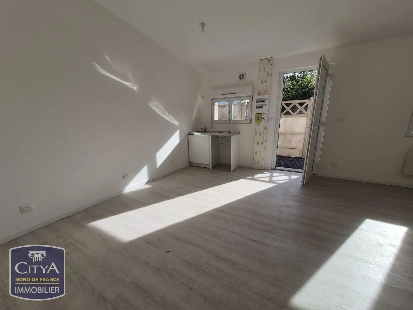 Photo 1 Appartement 1 pièce 26.1m²