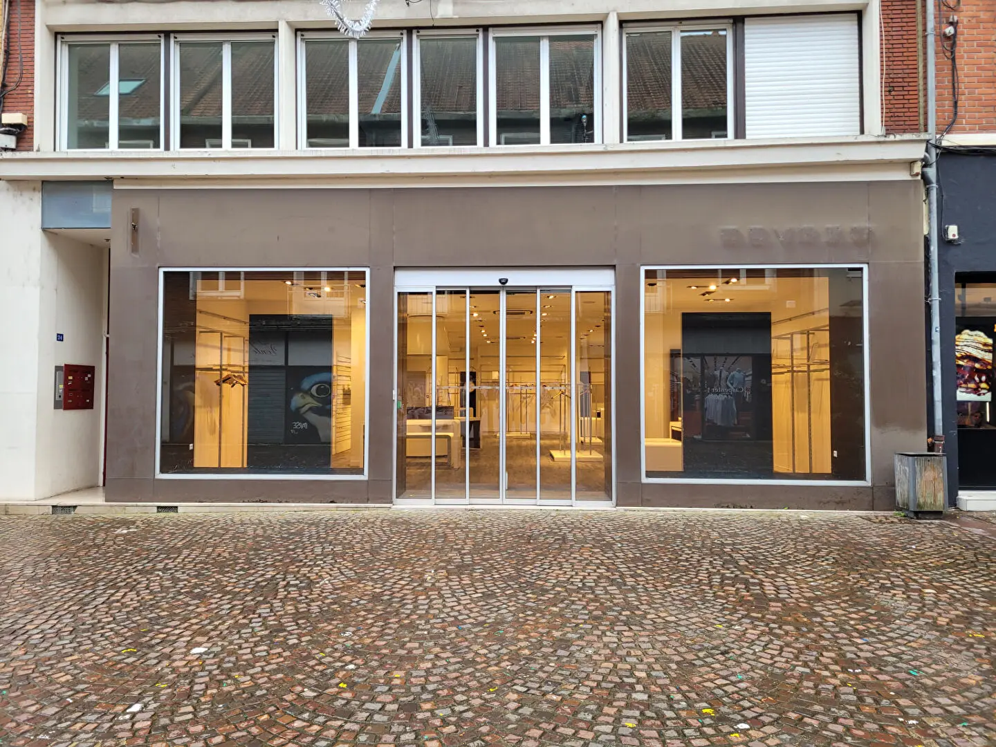 Photo 1 Local Commercial 433m²