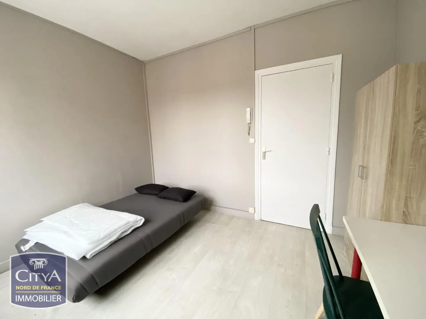Photo 1 Appartement 1 pièce 11.06m²