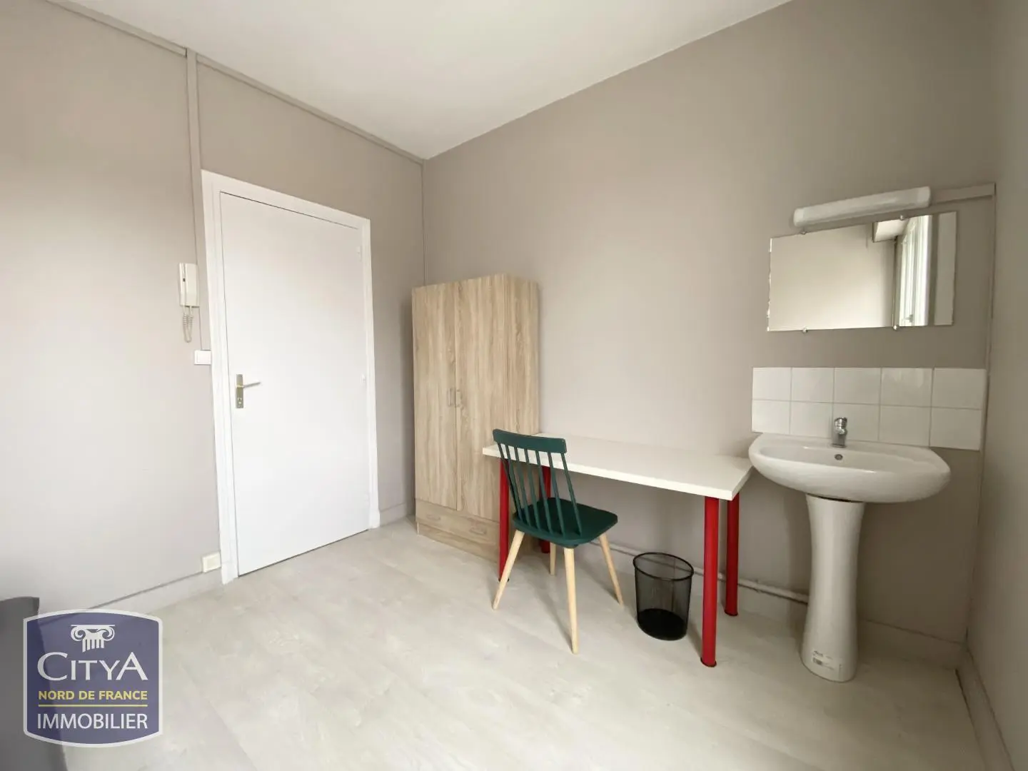 Photo 3 Appartement 1 pièce 11.06m²