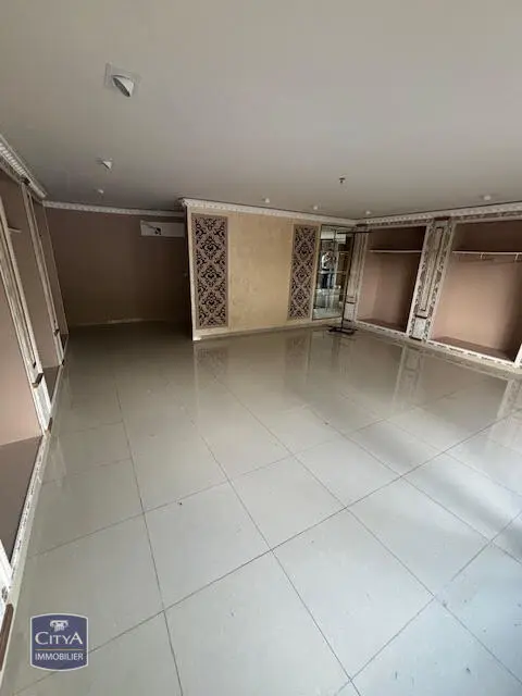 Photo 2 Immeuble 68m²