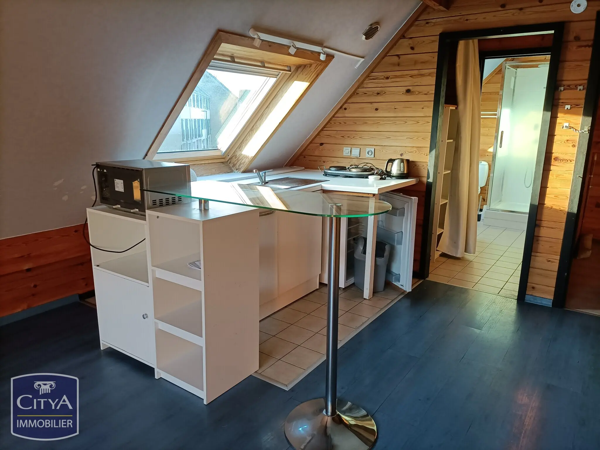 Photo 3 Immeuble 200m²