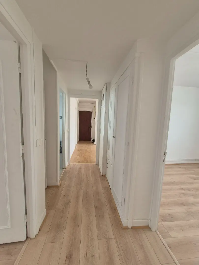 Photo 10 Appartement 4 pièces 75m²