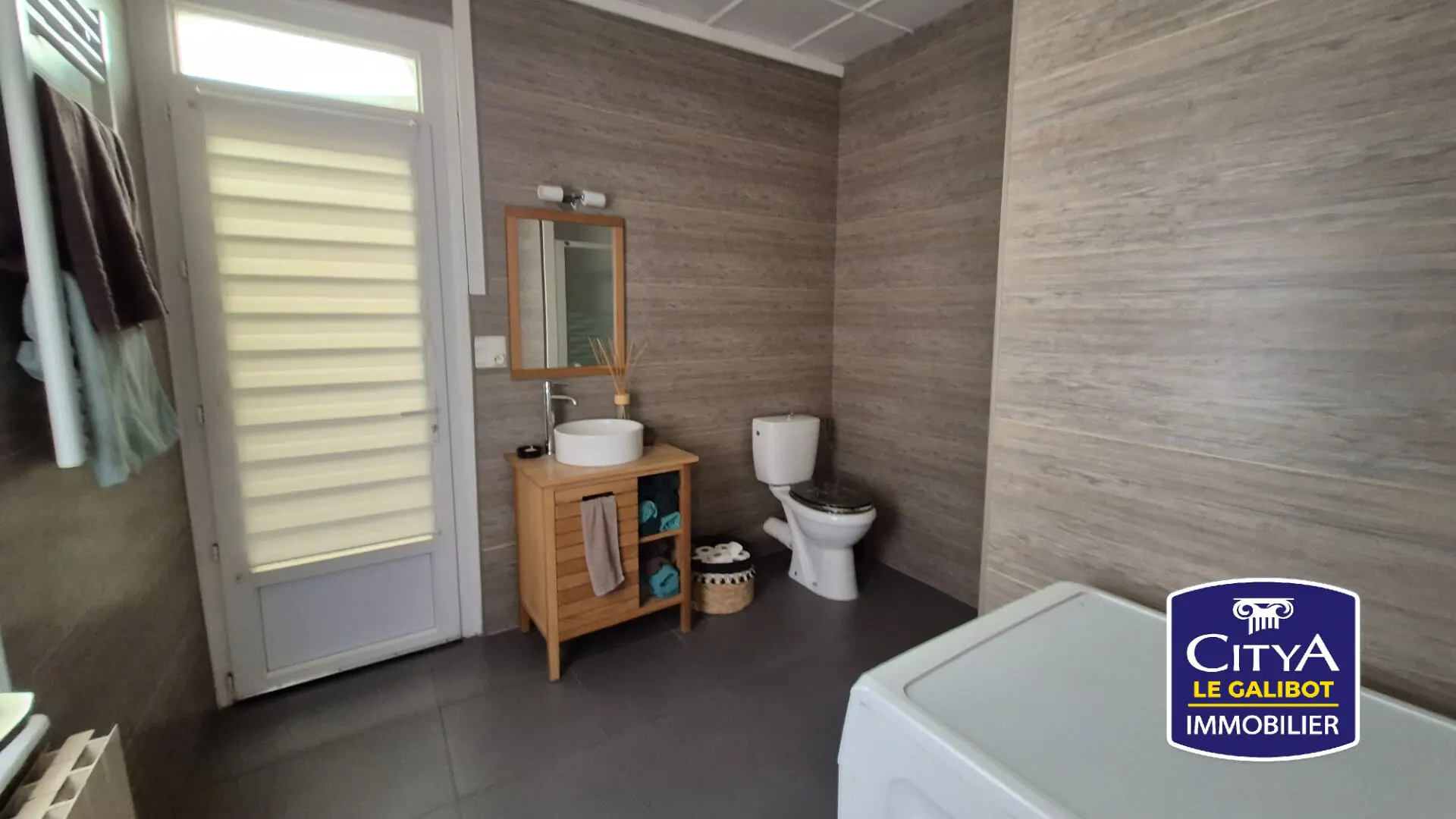 Photo 11 Maison 4 pièces 137m²
