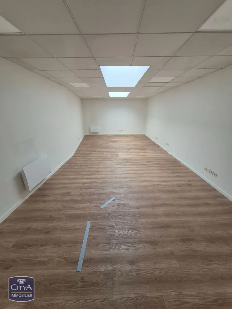 Photo 4 Local Commercial 250m²