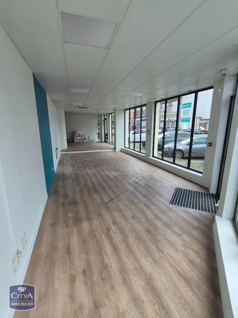 Photo 2 Local Commercial 250m²