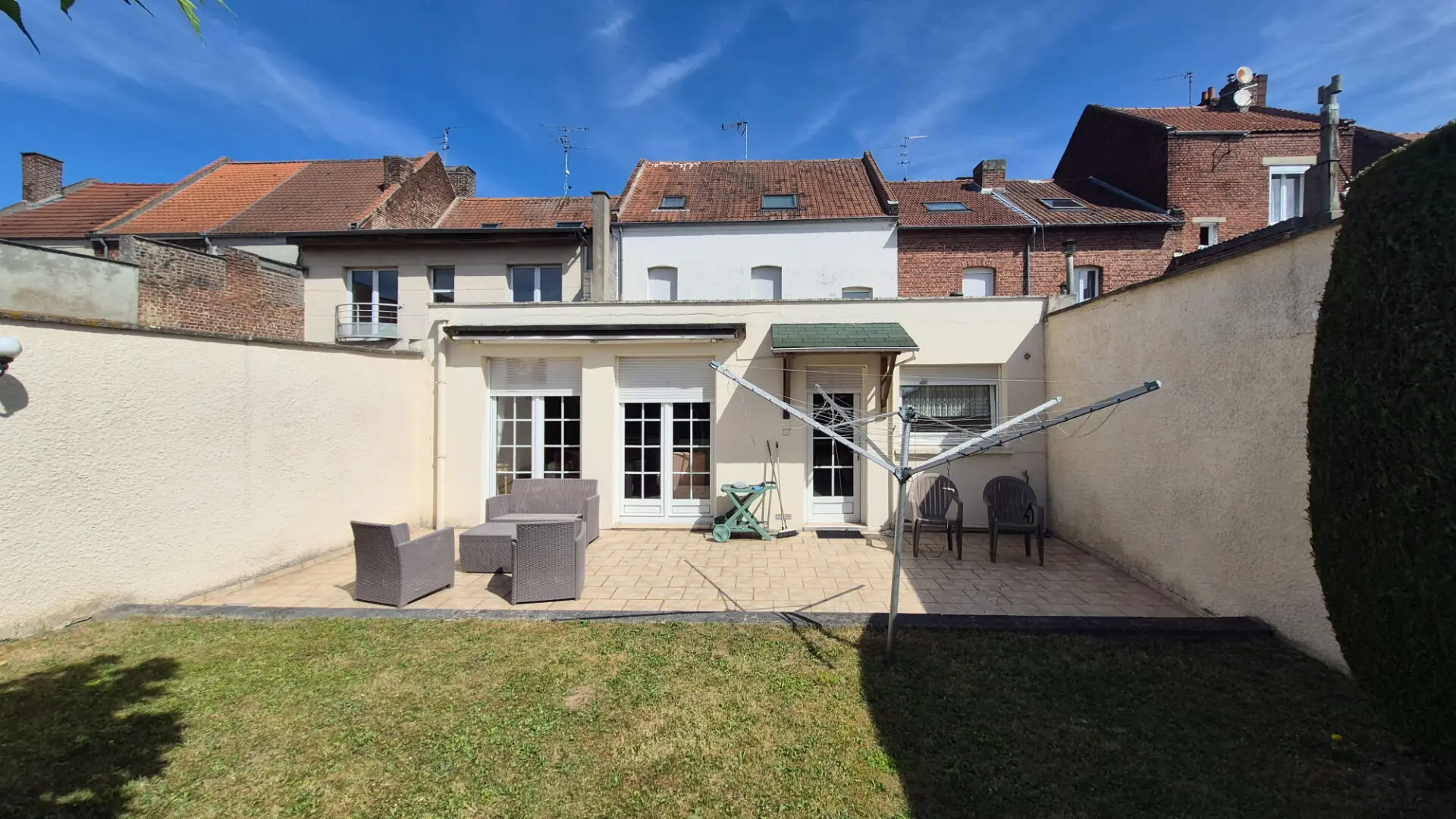 Photo 10 Maison 7 pièces 210m²