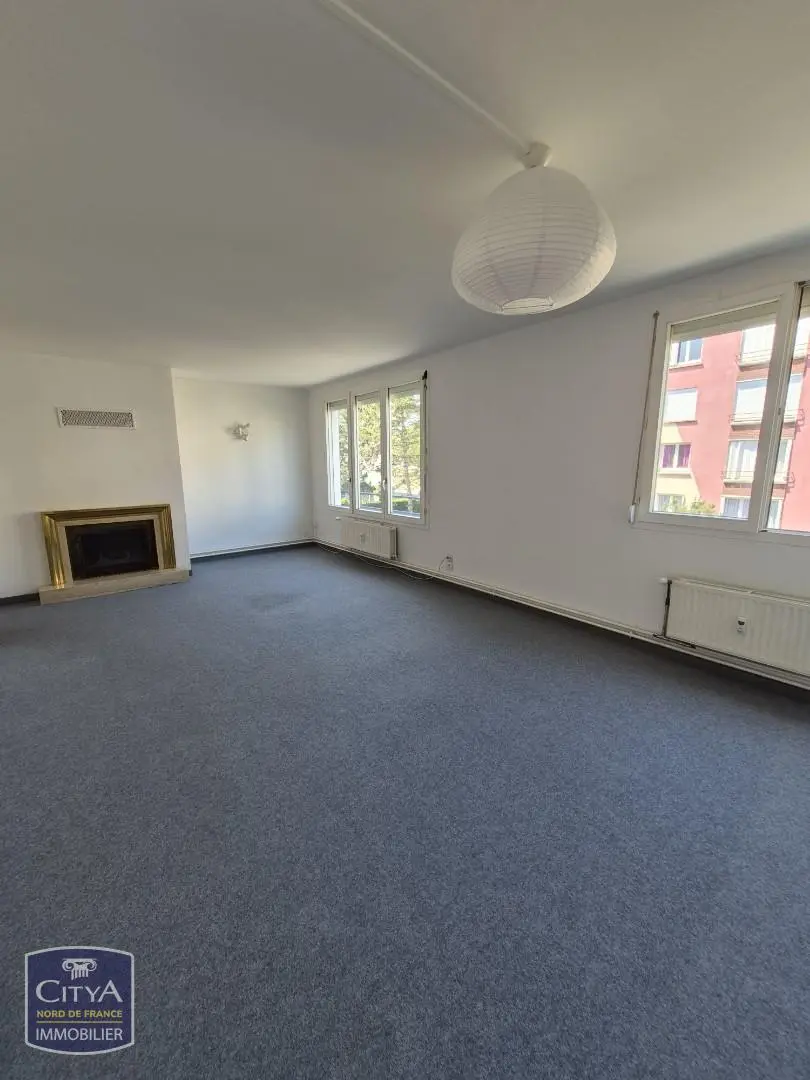 Photo 1 Appartement 1 pièce 58.27m²