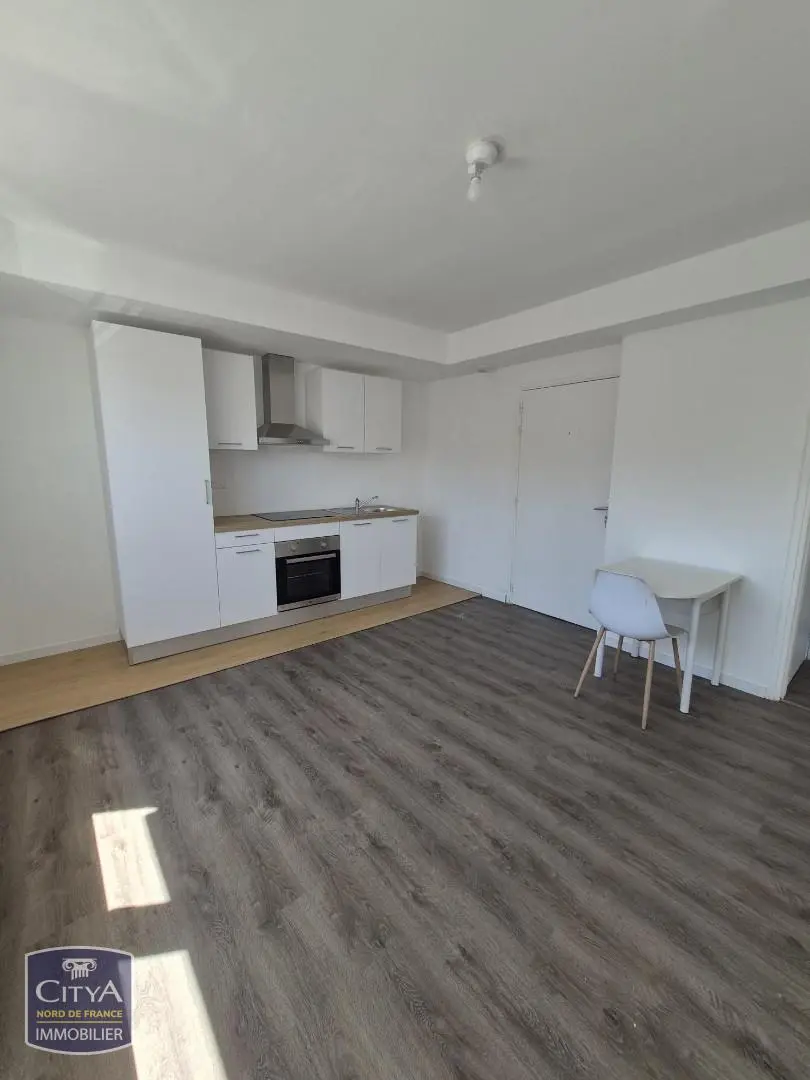 Photo 1 Appartement 3 pièces 30.89m²