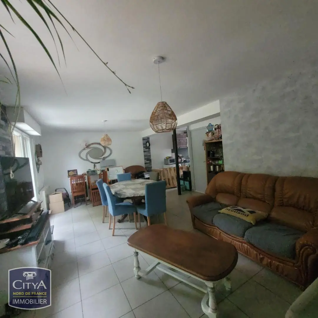 Photo 1 Maison 4 pièces 77.84m²