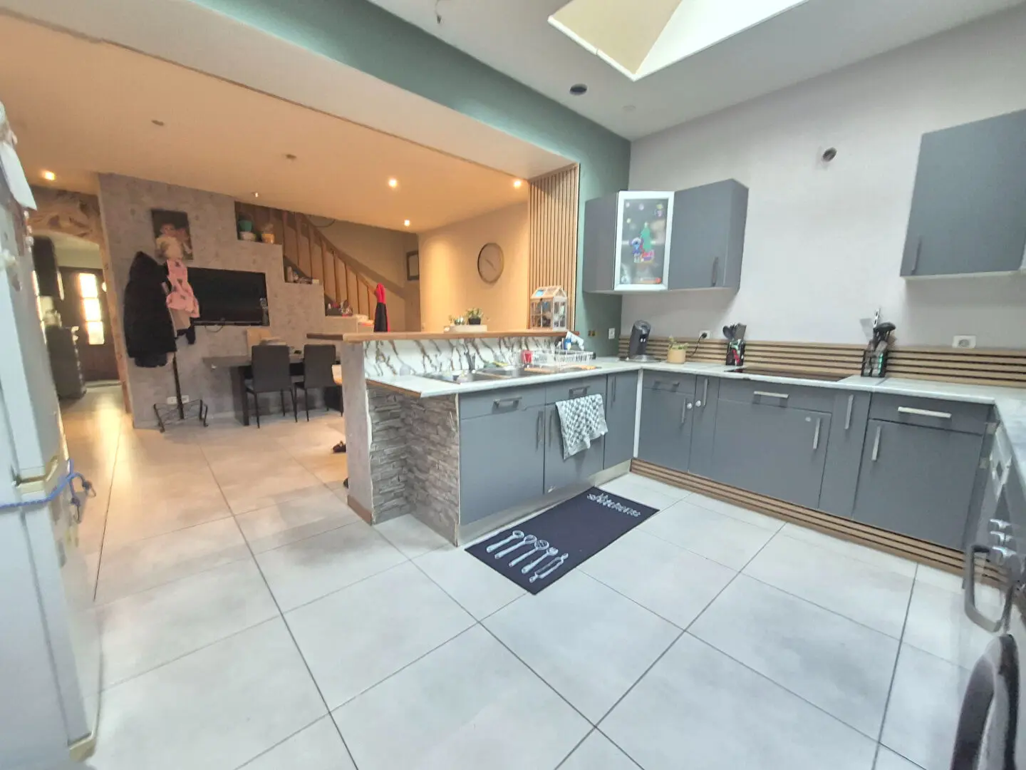 Photo 1 Maison 4 pièces 85m²