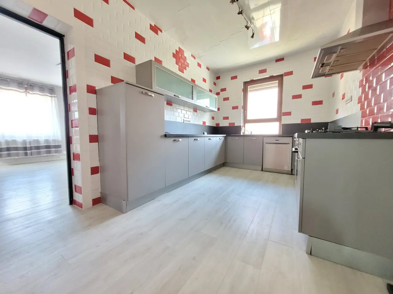Photo 2 Maison 7 pièces 120m²