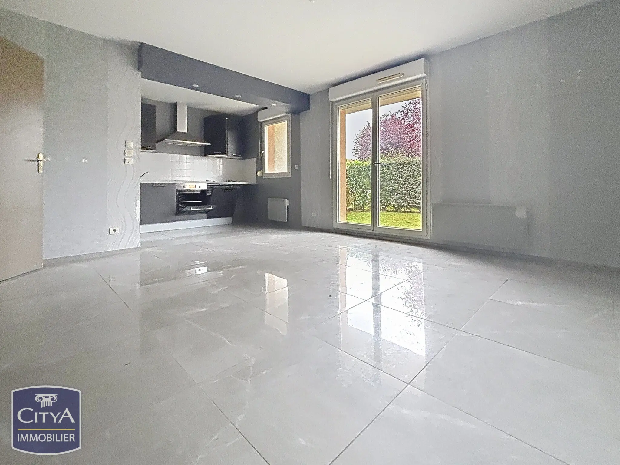 Photo 1 Appartement 3 pièces 65m²