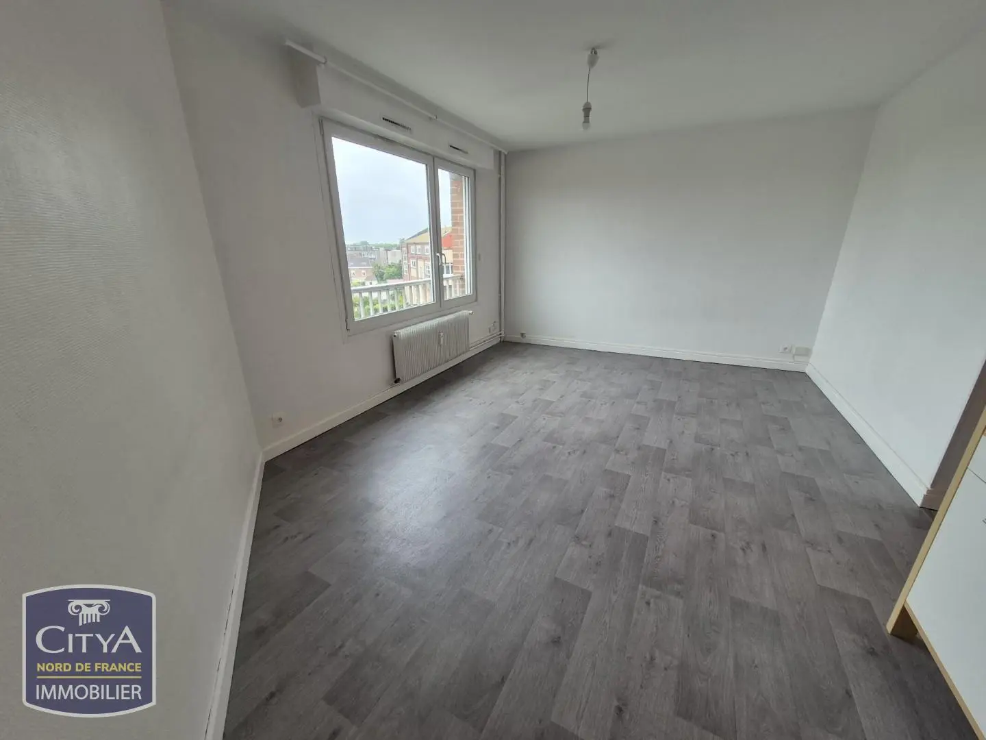 Photo 2 Appartement 1 pièce 30.69m²
