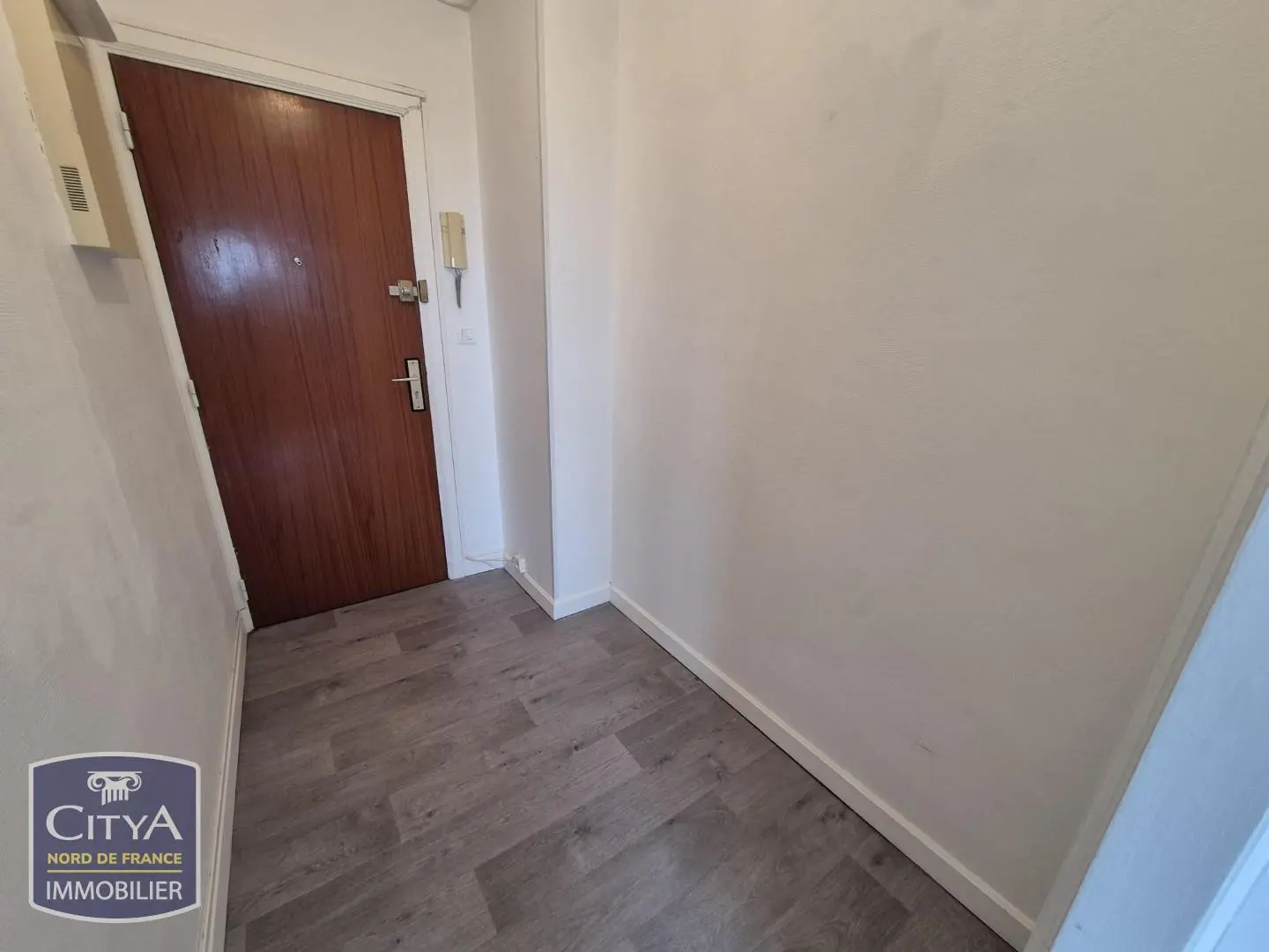 Photo 3 Appartement 1 pièce 30.69m²