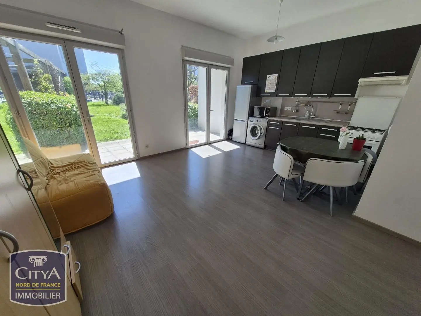Photo 1 Appartement 1 pièce 33.29m²