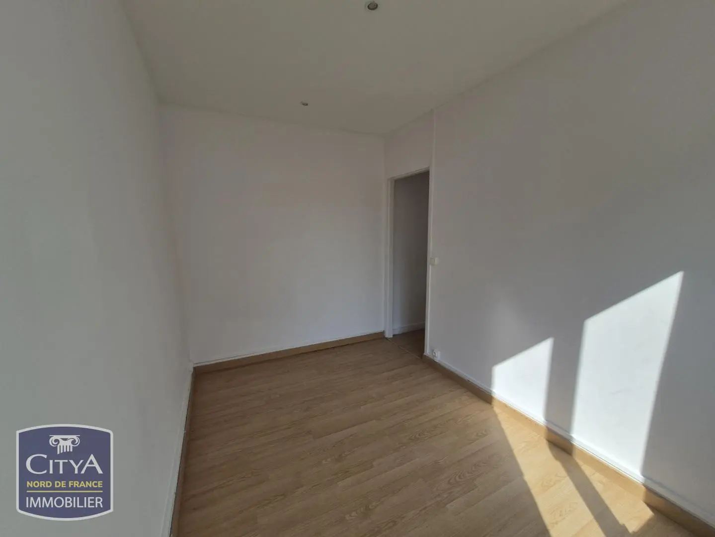 Photo 2 Appartement 1 pièce 19.03m²