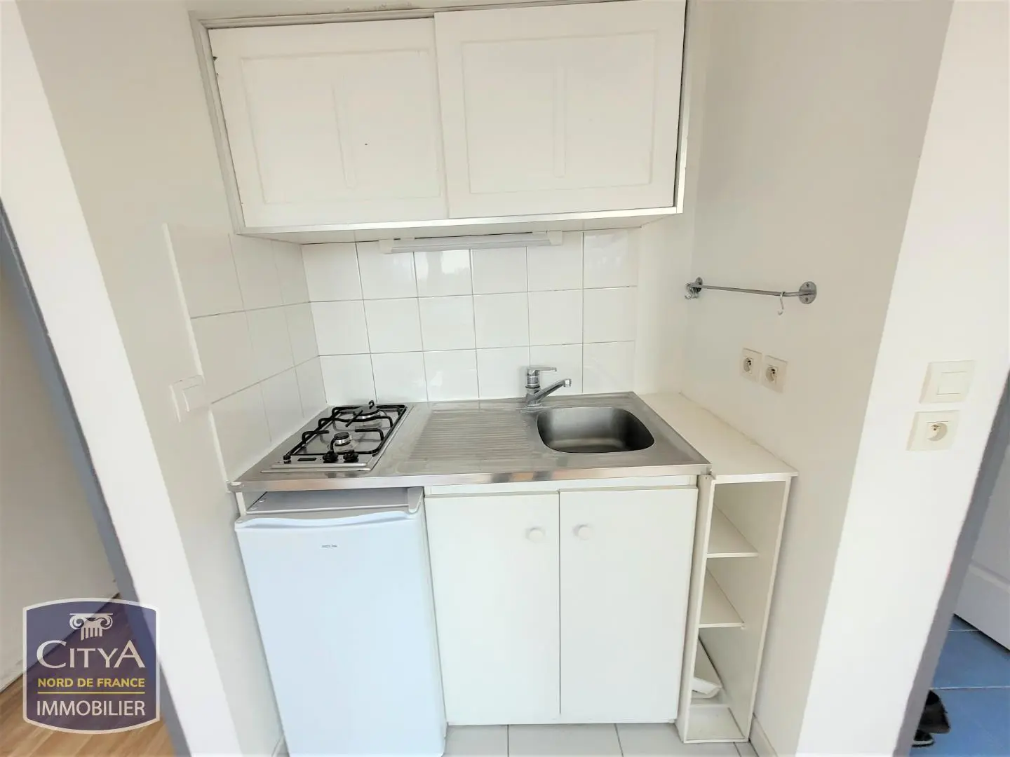 Photo 2 Appartement 1 pièce 25.46m²