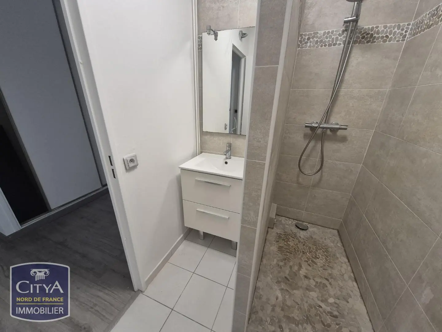 Photo 5 Appartement 2 pièces 43.99m²