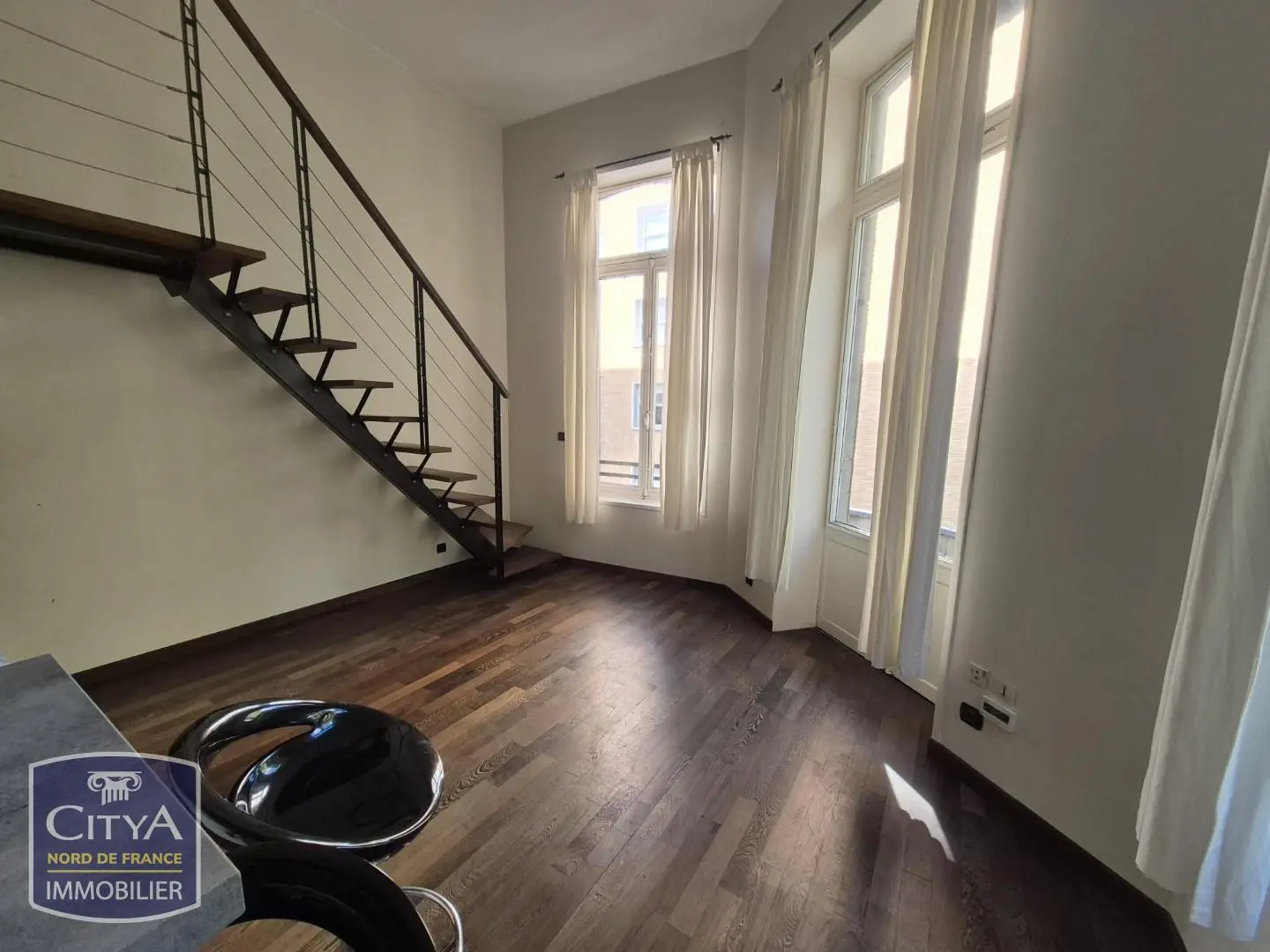 Photo 2 Appartement 1 pièce 33.56m²
