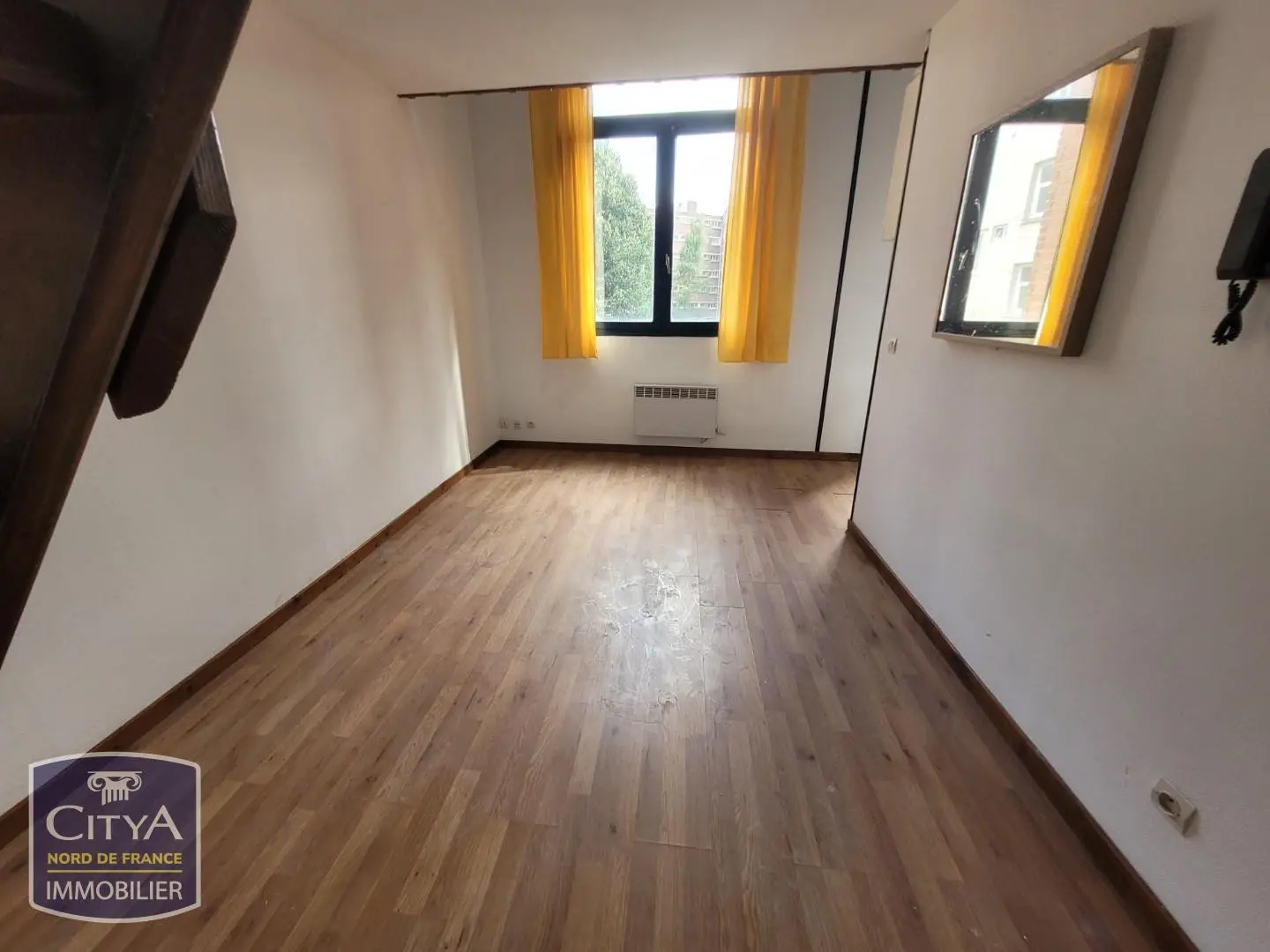 Photo 2 Appartement 1 pièce 24.63m²