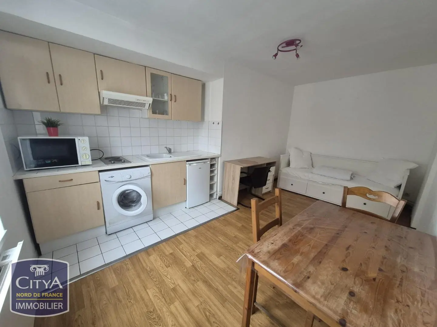 Photo 1 Appartement 1 pièce 22.01m²