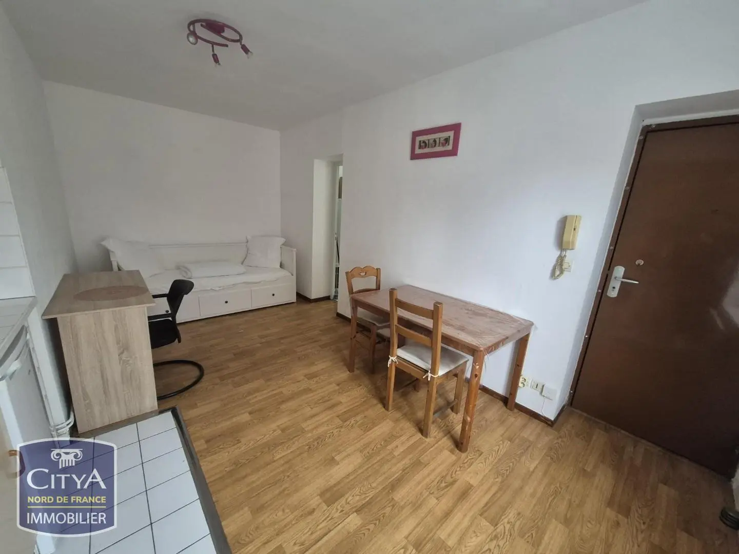 Photo 2 Appartement 1 pièce 22.01m²
