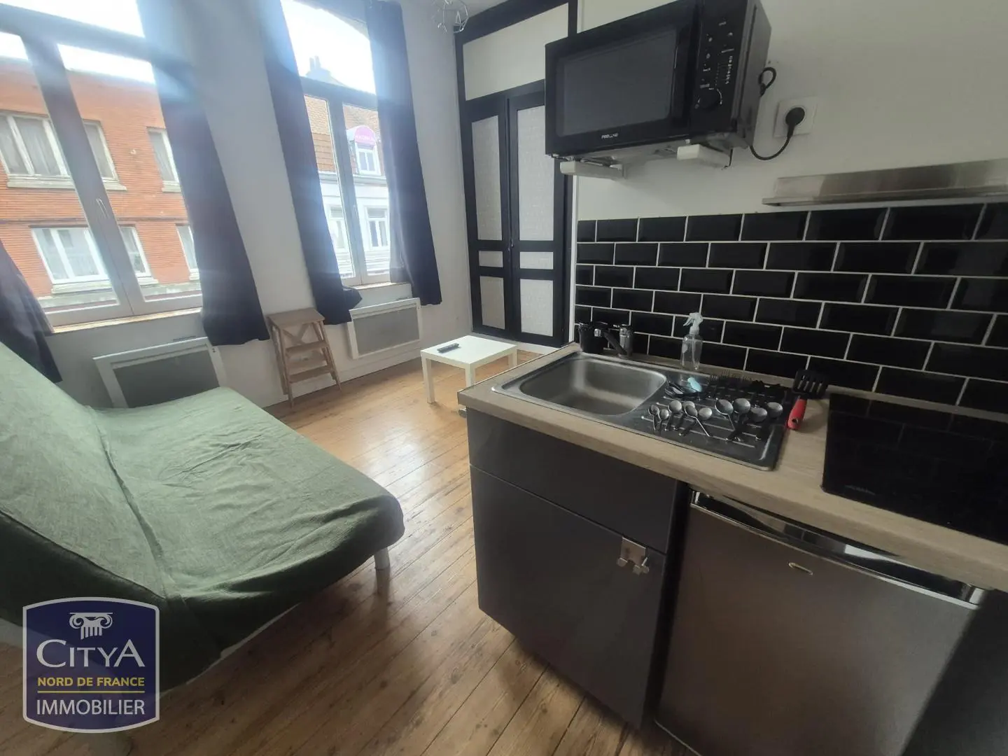 Photo 1 Appartement 1 pièce 17.82m²