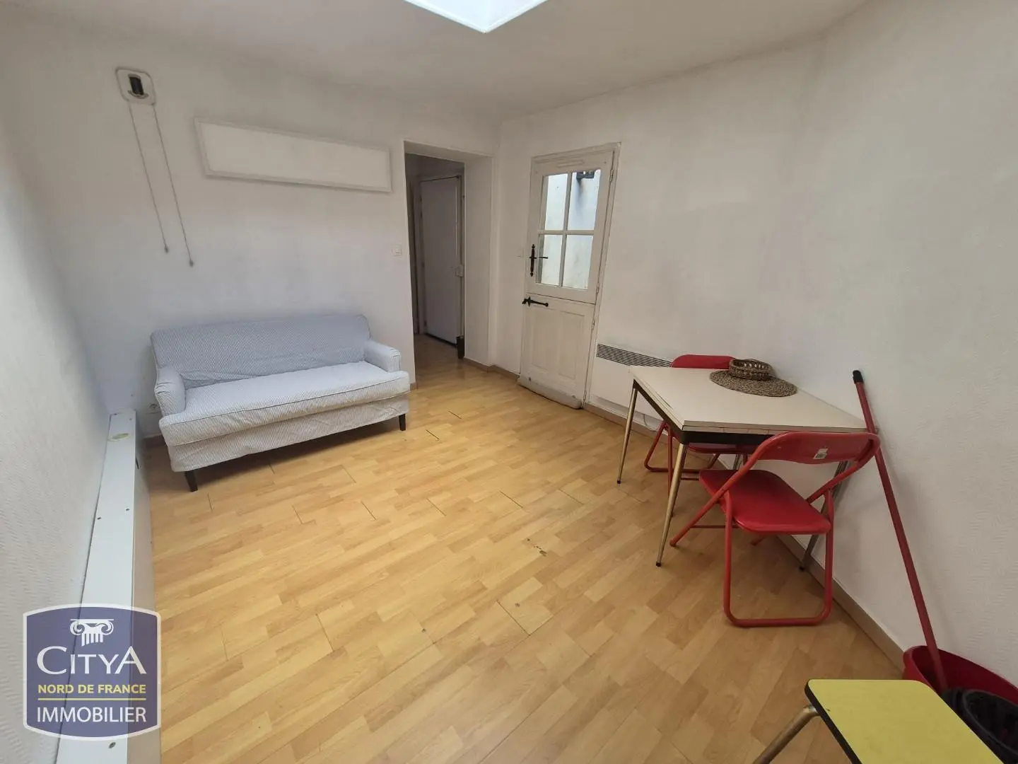 Photo 1 Appartement 1 pièce 26.04m²