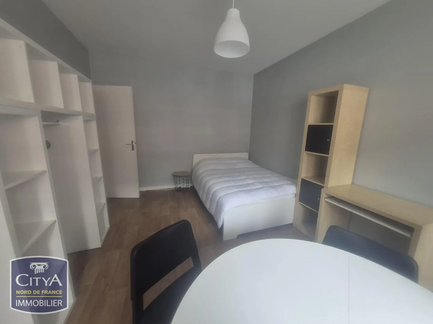 Photo 1 Appartement 1 pièce 25.72m²