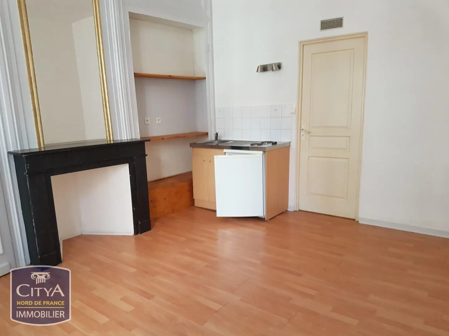 Photo 3 Appartement 1 pièce 21.73m²