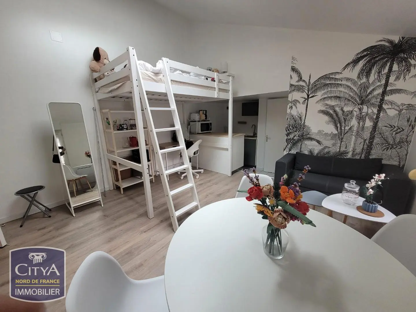 Photo 2 Appartement 1 pièce 26.96m²