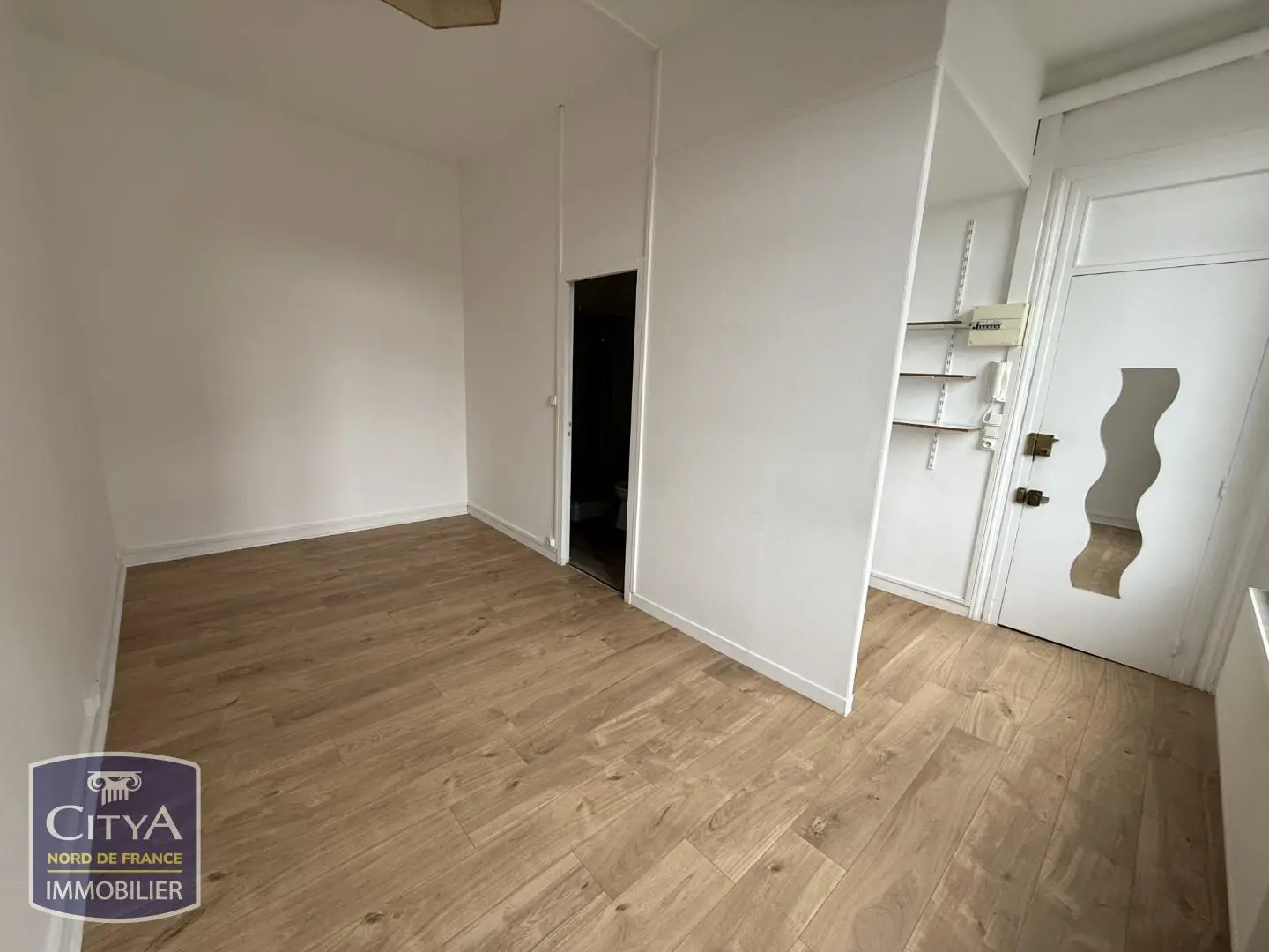 Photo 1 Appartement 1 pièce 19.64m²