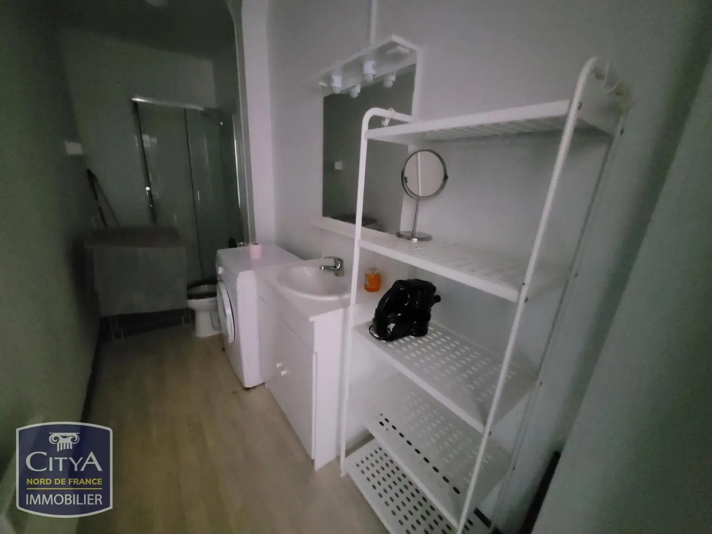 Photo 3 Appartement 1 pièce 27.88m²