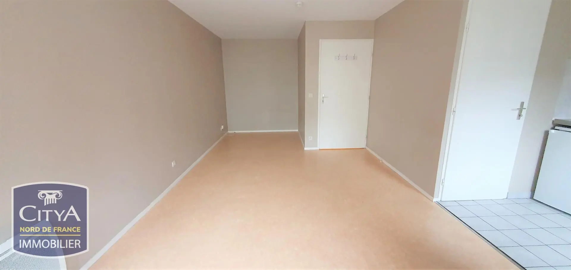 Photo 4 Appartement 1 pièce 28.37m²