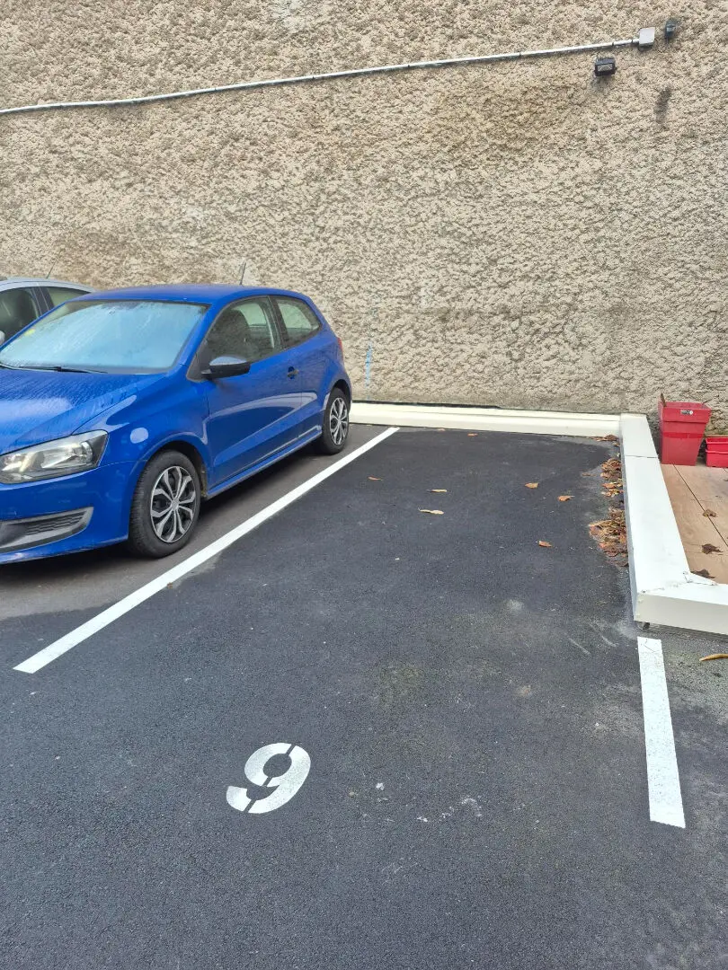 Photo 1 Parking 12m²