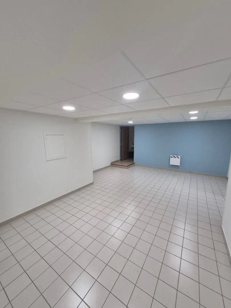 Photo 8 Local Commercial 1 pièce 260m²