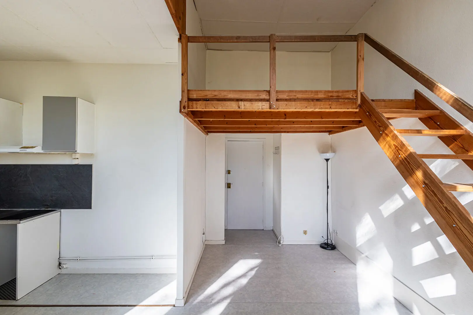 Photo 1 Appartement 1 pièce 25.65m²