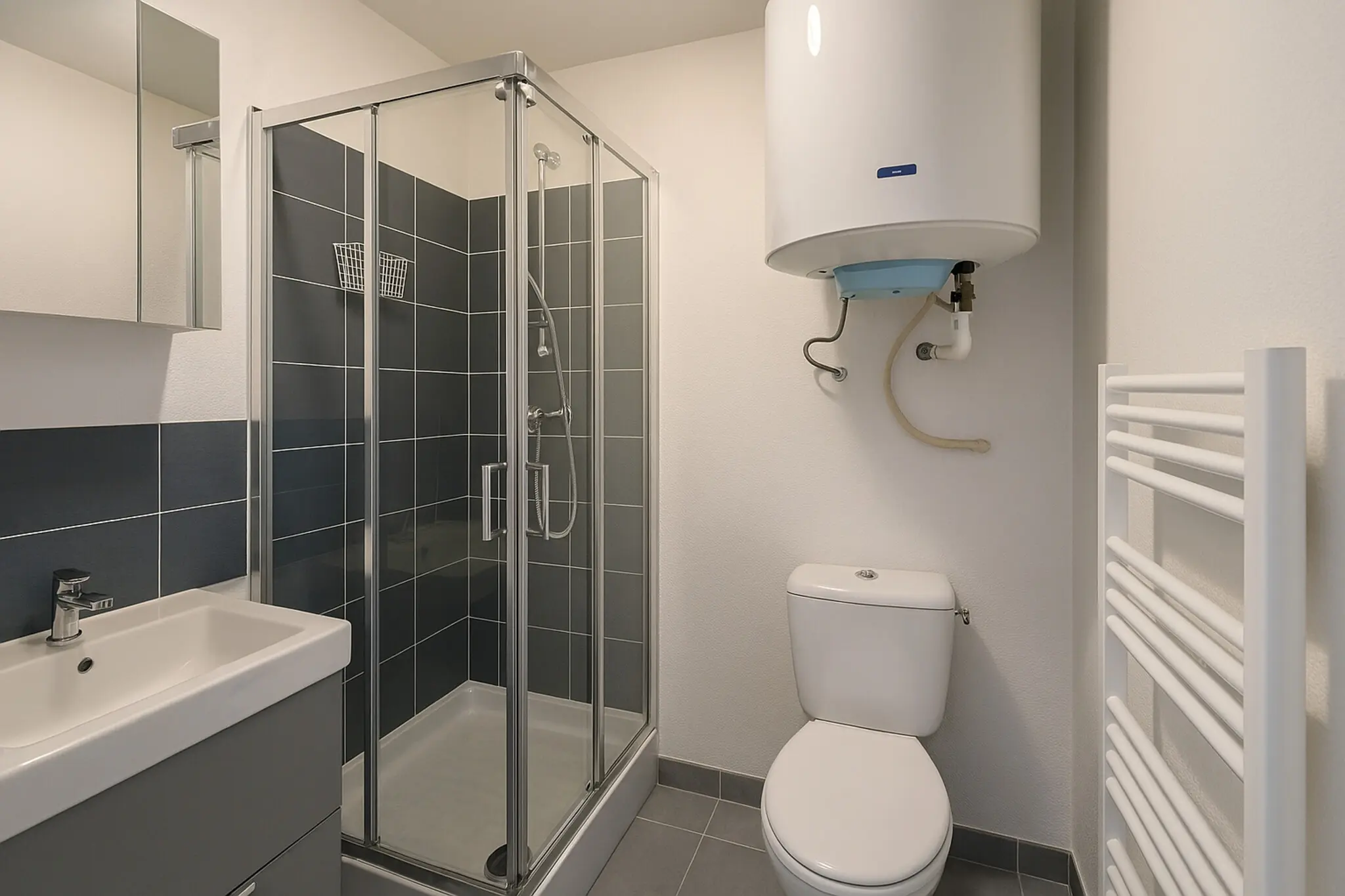 Photo 2 Appartement 1 pièce 28m²