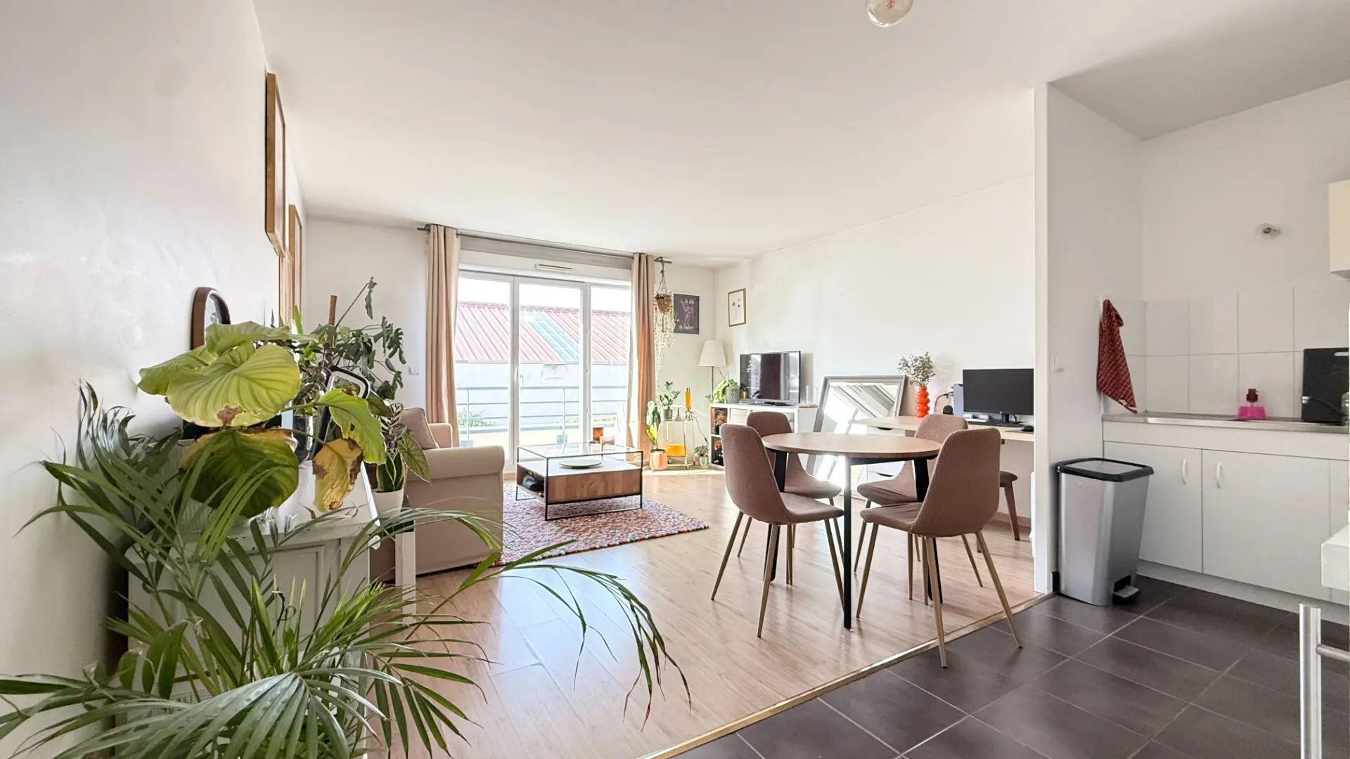 Photo 1 Appartement 2 pièces 53m²