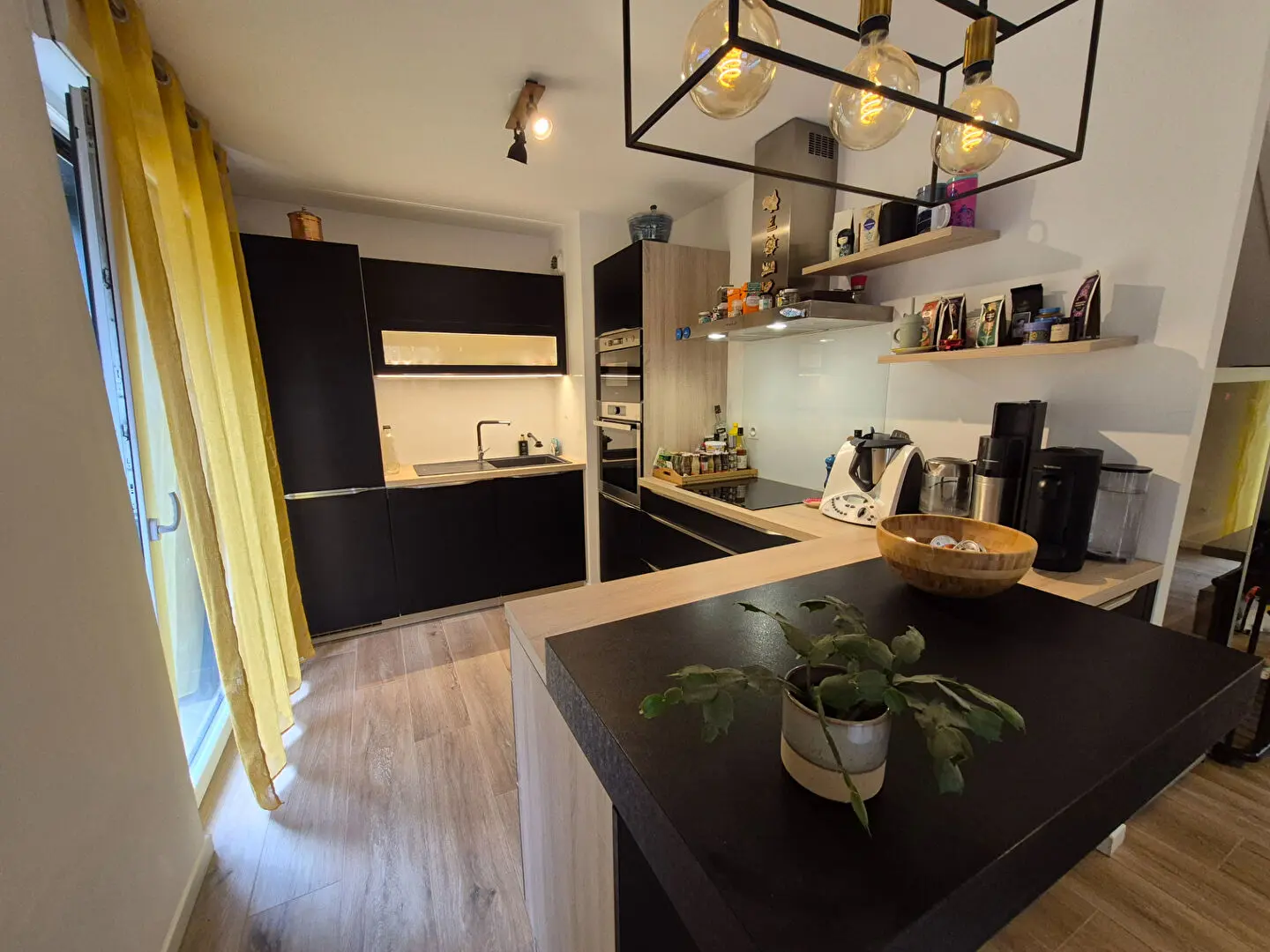 Photo 2 Appartement 4 pièces 82.03m²