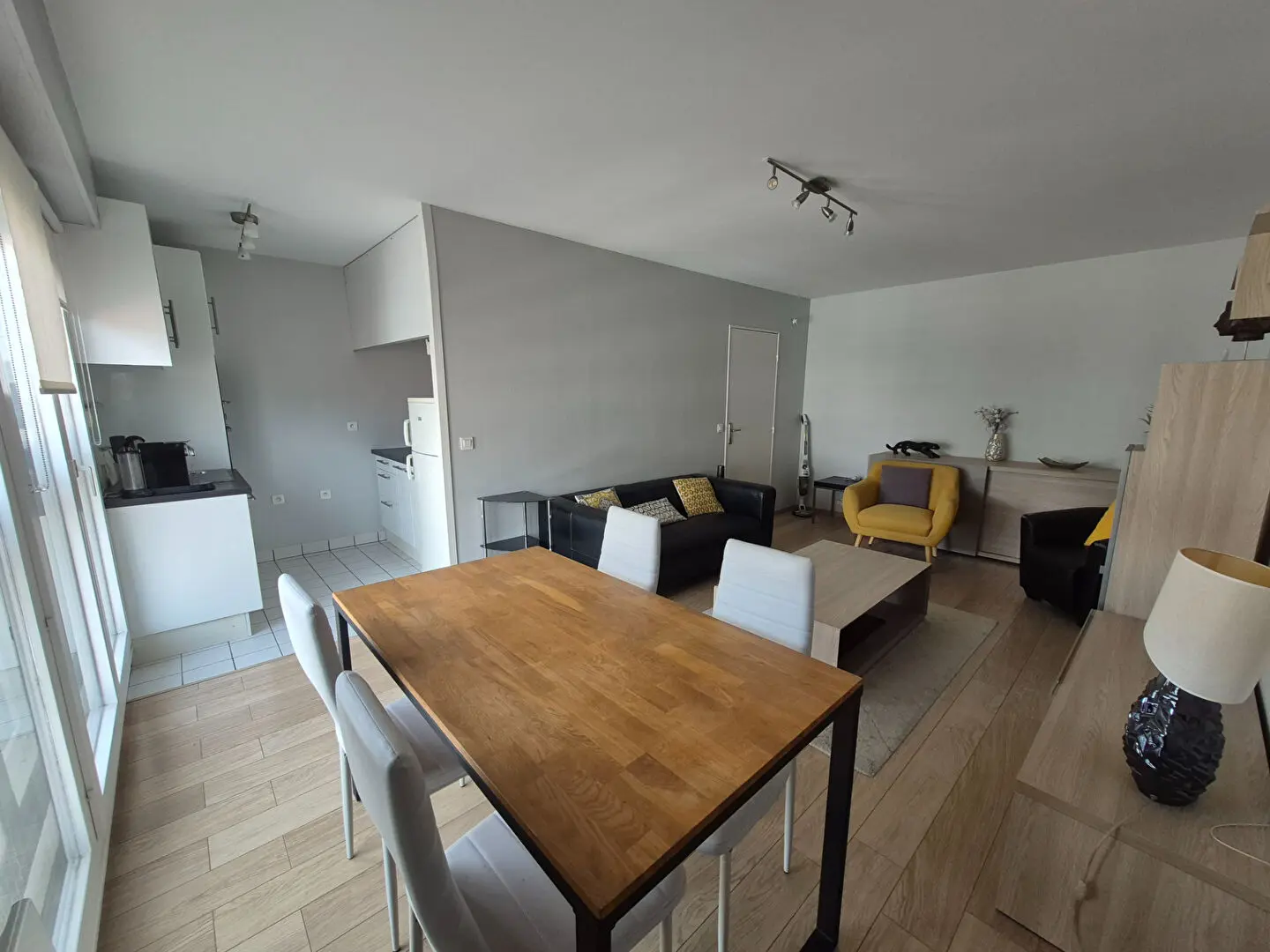 Photo 3 Appartement 2 pièces 46.79m²